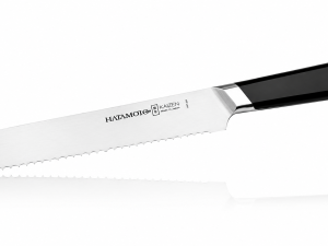 Японский кухонный нож Hatamoto HVT-009 — длинный серрейторный клинок для нарезки хлеба с хрустящей корочкой без сминания мякиша