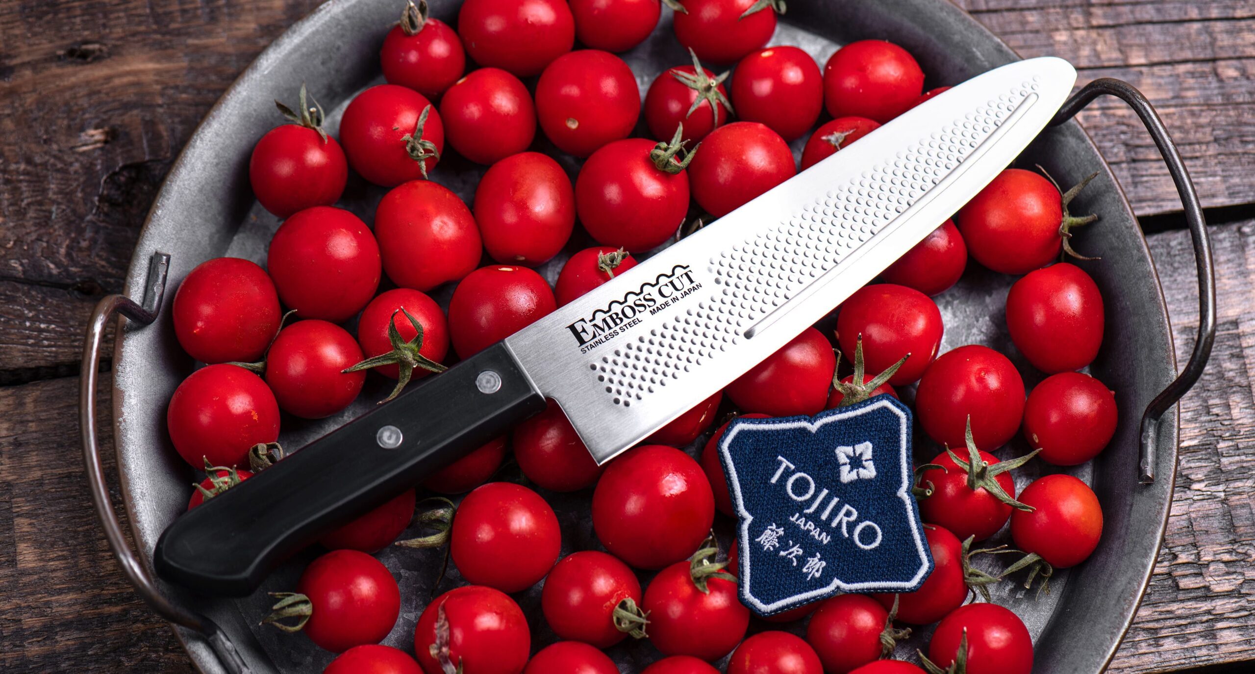 Японский нож шеф-повара Fuji Cutlery FC-14 — универсальный нож для нарезки мяса, рыбы и овощей